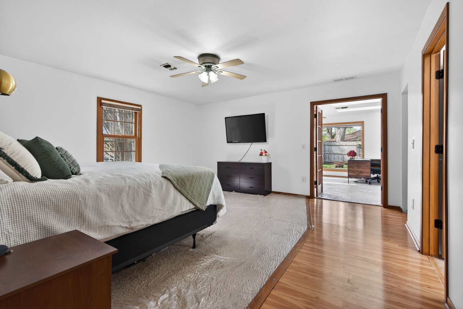 451 Colorado Avenue, Aurora, IL 60506