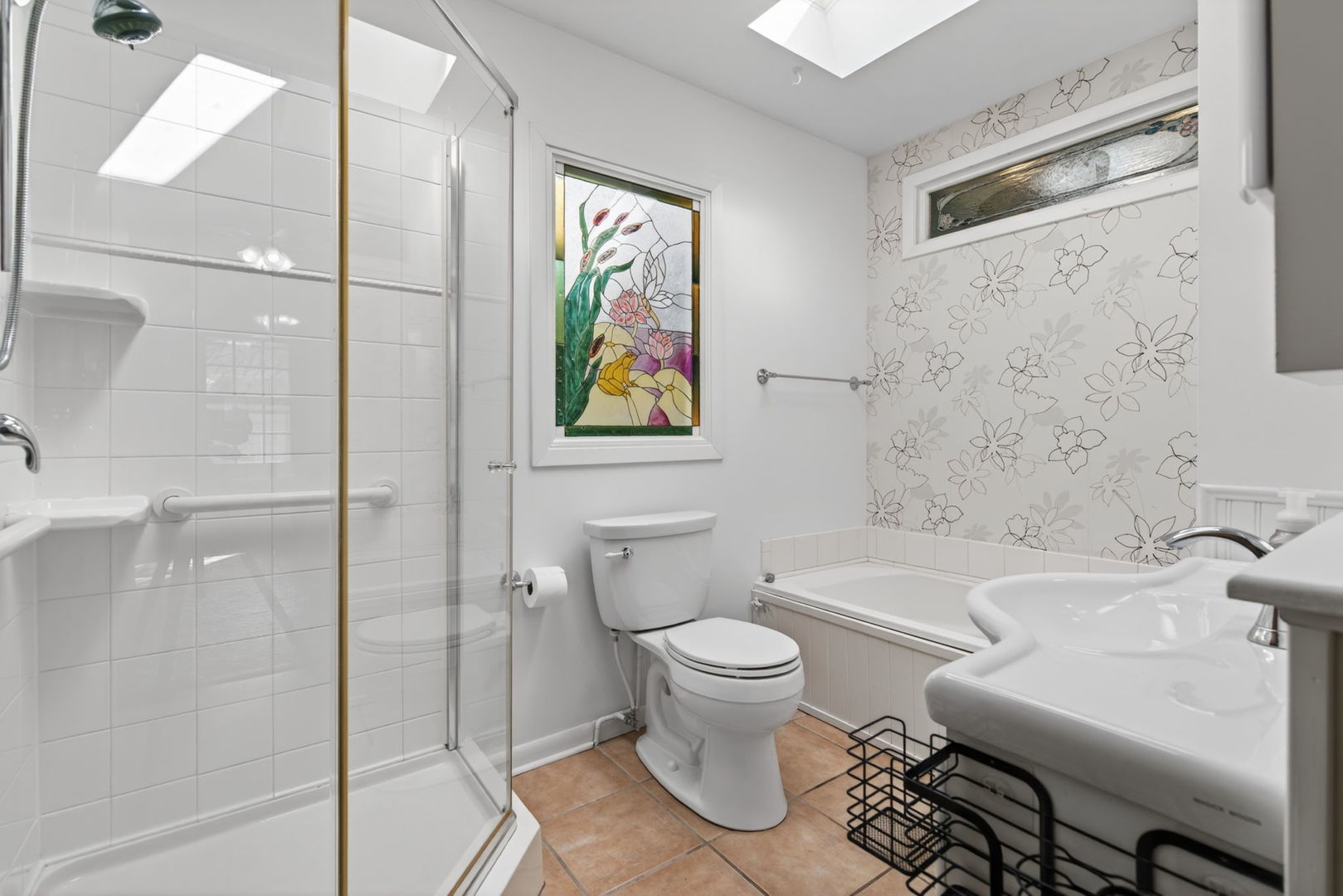 451 Colorado Avenue, Aurora, IL 60506