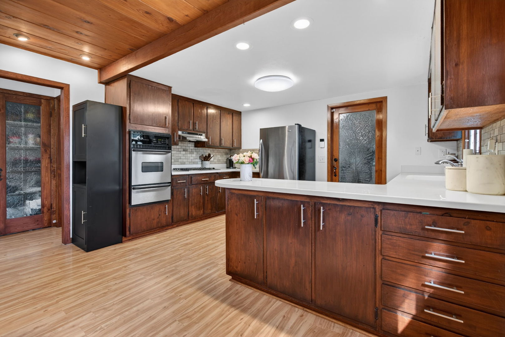 451 Colorado Avenue, Aurora, IL 60506