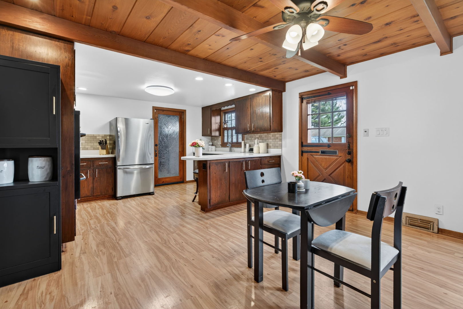 451 Colorado Avenue, Aurora, IL 60506