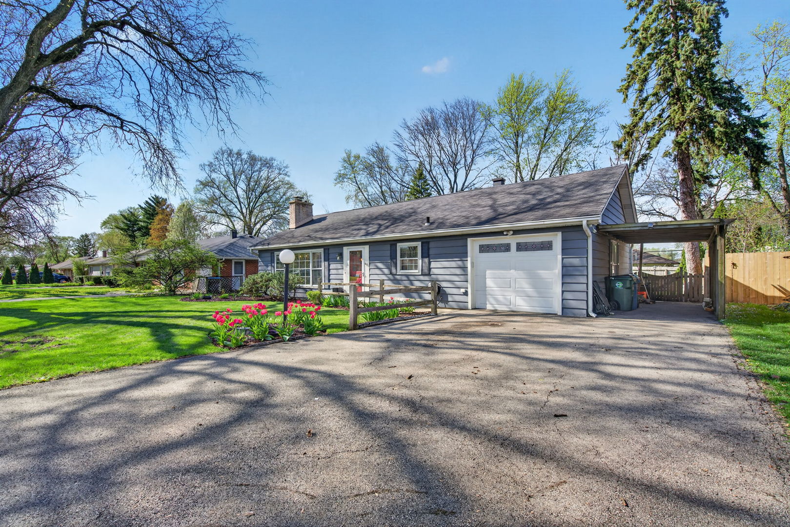 451 Colorado Avenue, Aurora, IL 60506