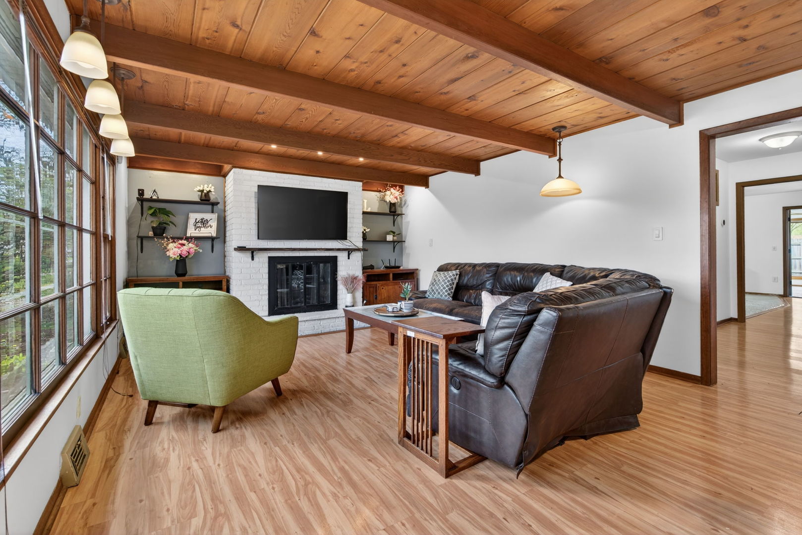 451 Colorado Avenue, Aurora, IL 60506