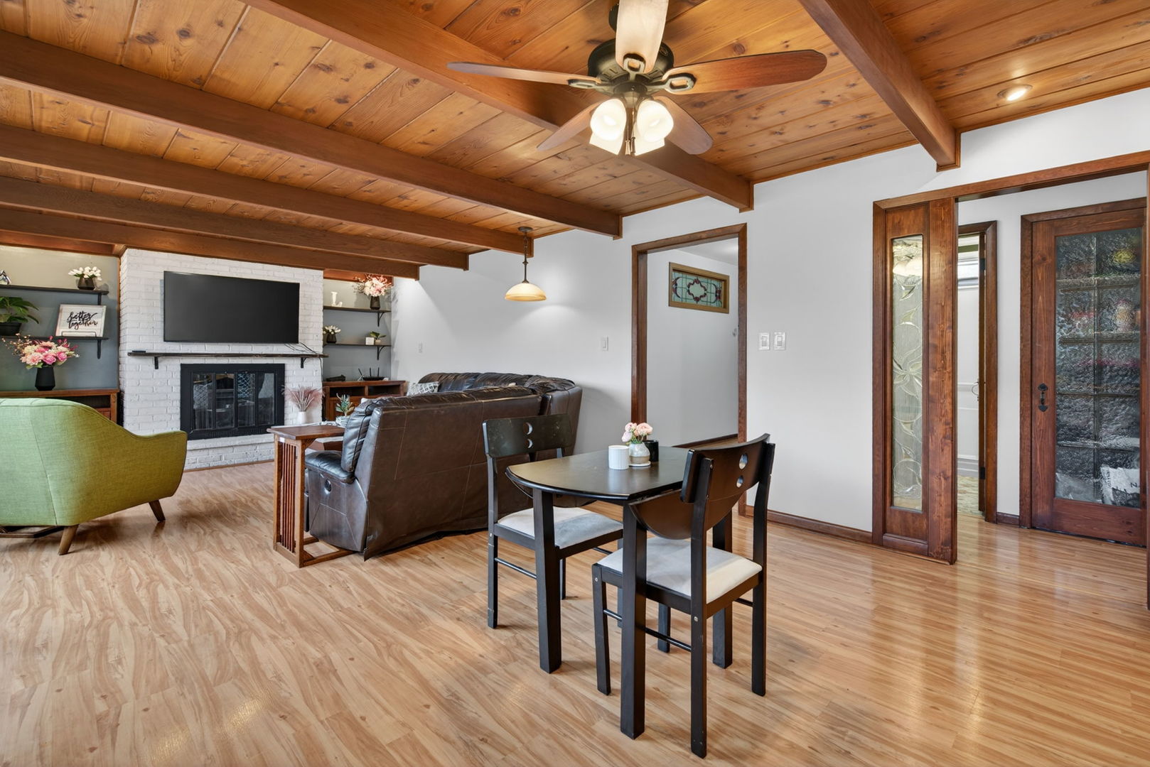 451 Colorado Avenue, Aurora, IL 60506