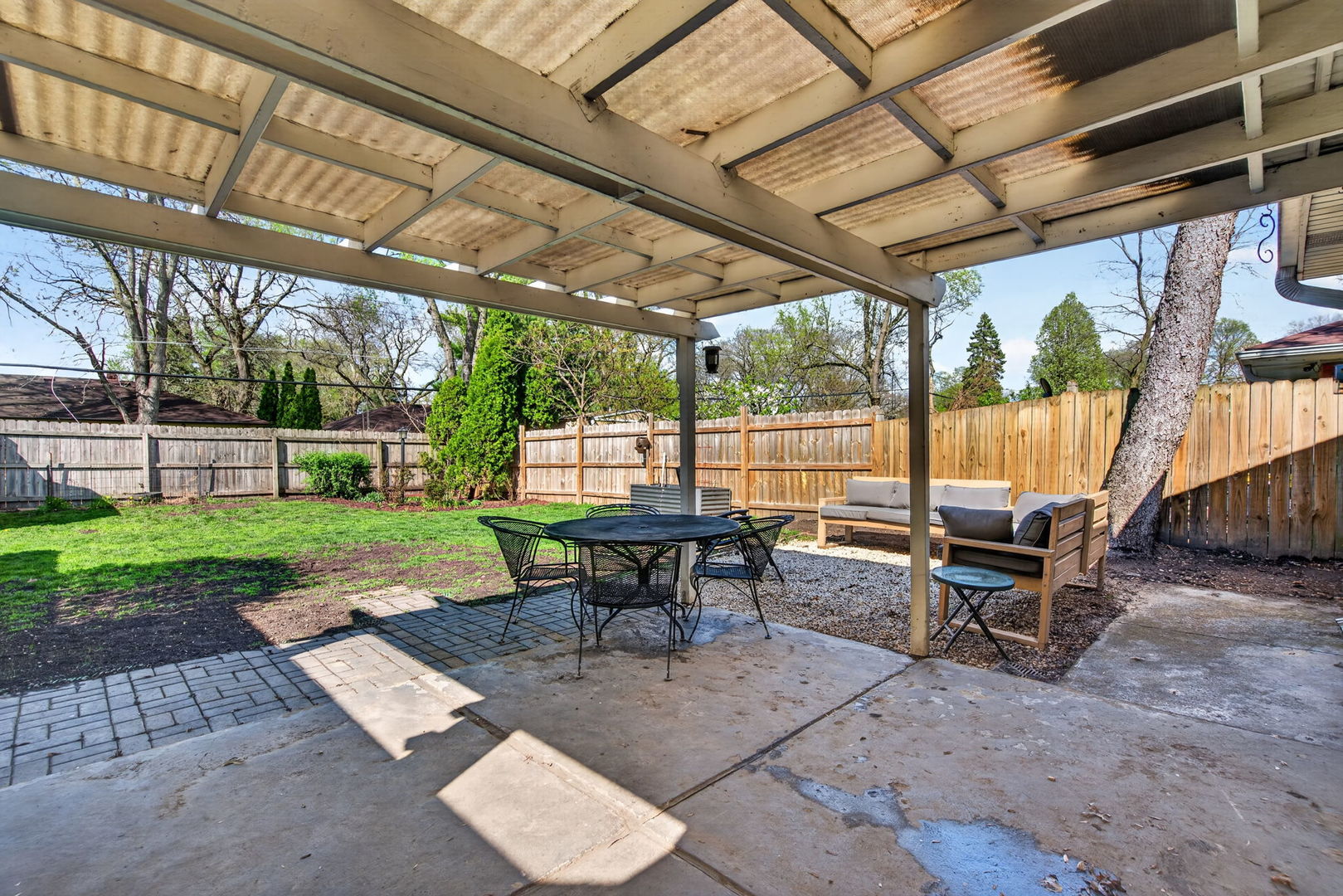 451 Colorado Avenue, Aurora, IL 60506