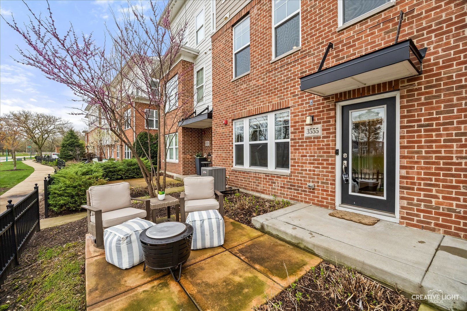 3555 Mulligan Drive, Woodridge, IL 60517