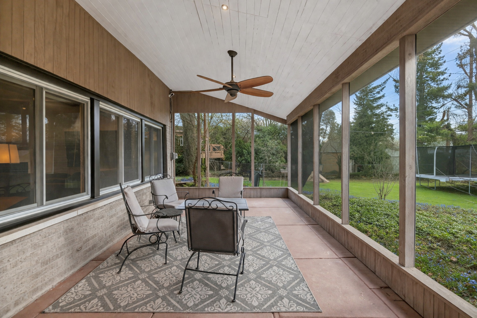 1S714 Westview Avenue, Lombard, IL 60148