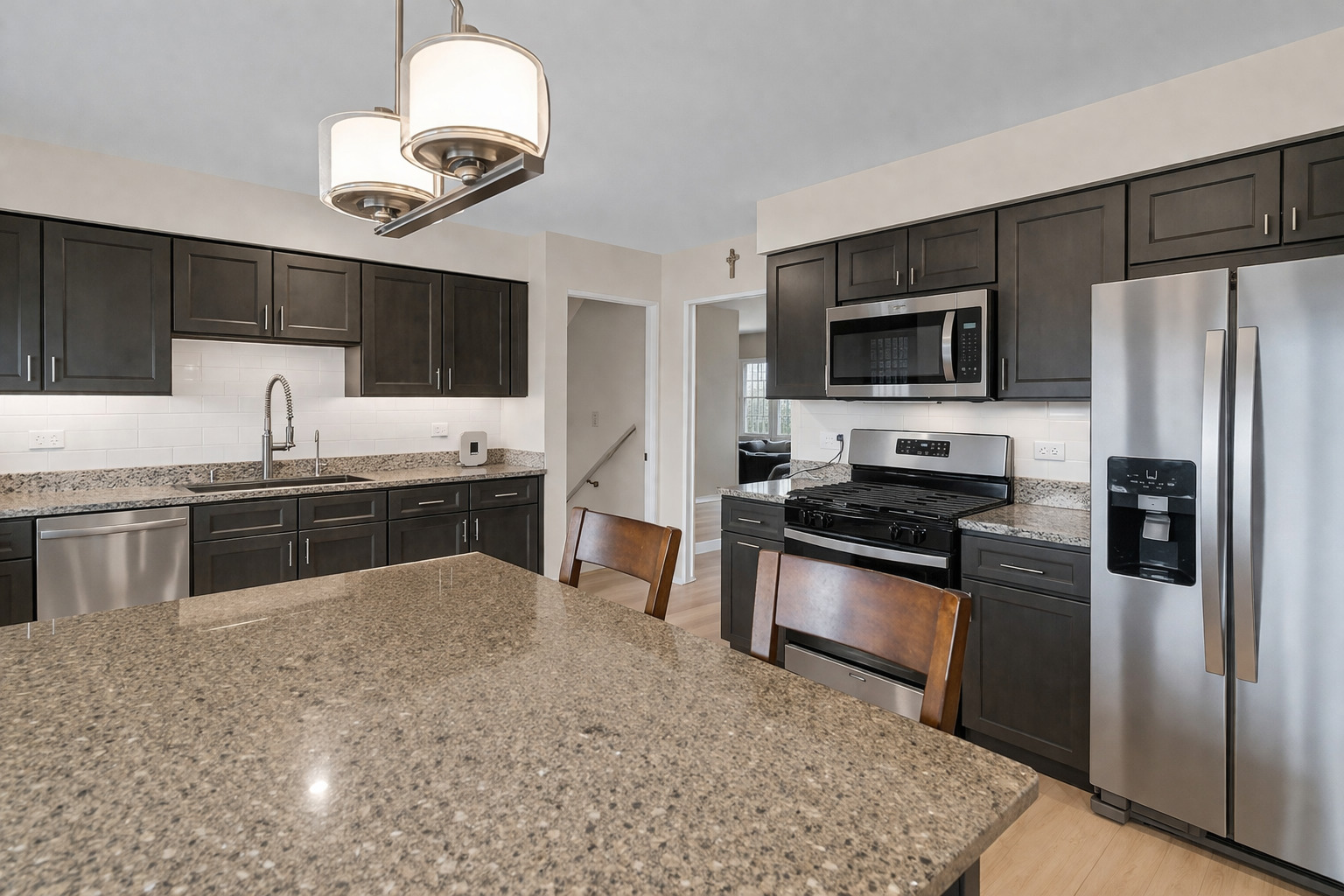 1S714 Westview Avenue, Lombard, IL 60148