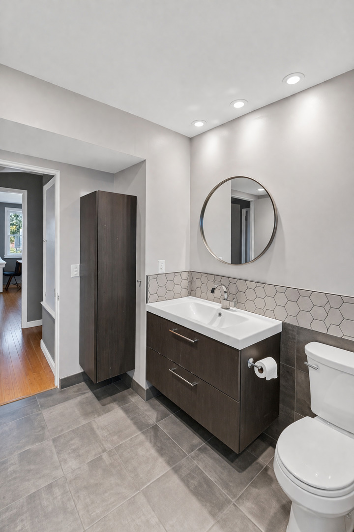 1S714 Westview Avenue, Lombard, IL 60148