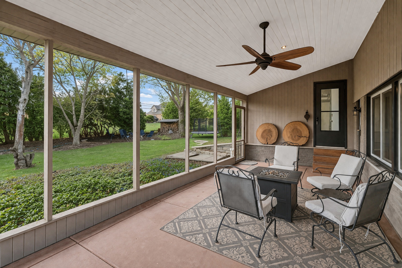 1S714 Westview Avenue, Lombard, IL 60148