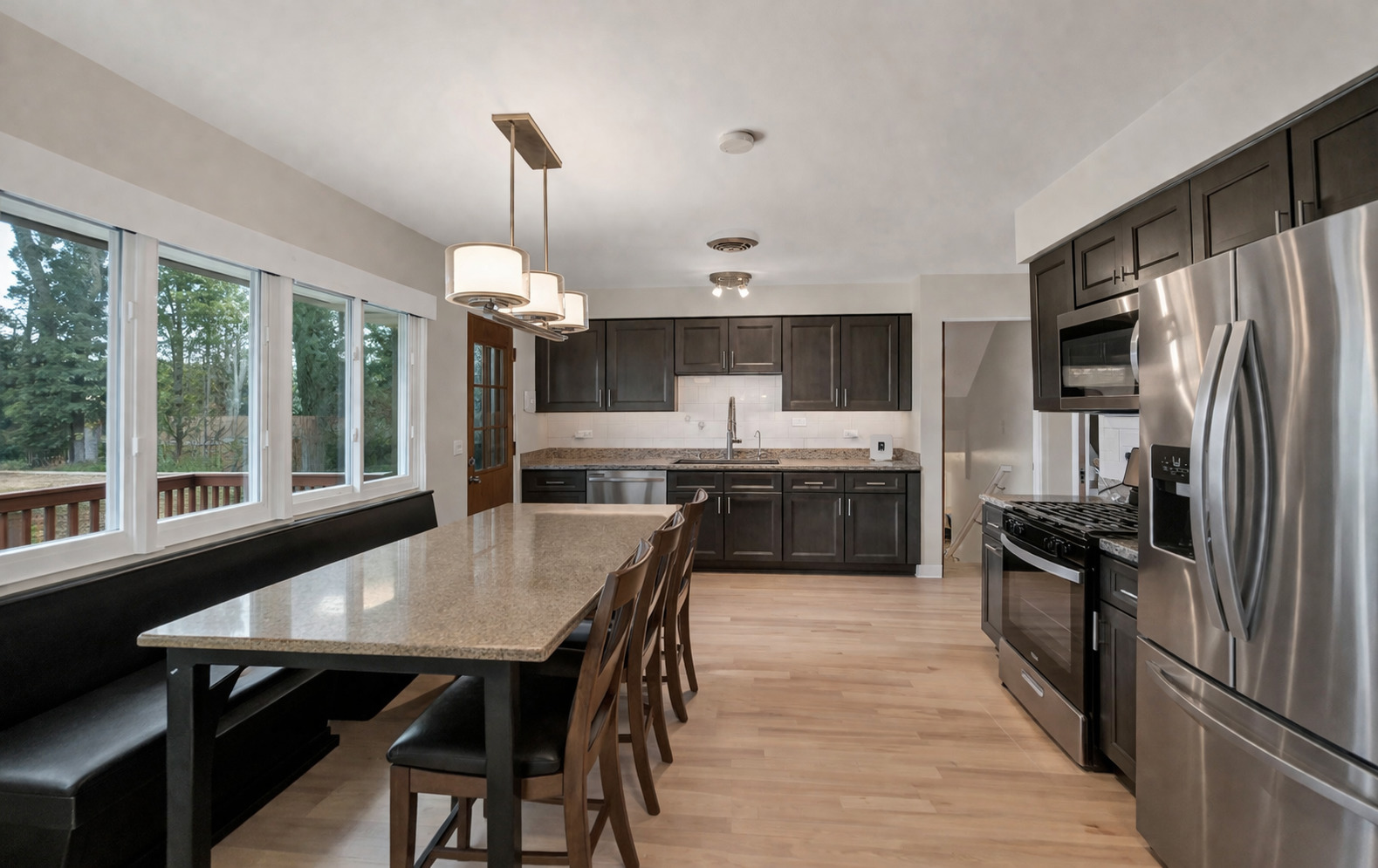 1S714 Westview Avenue, Lombard, IL 60148