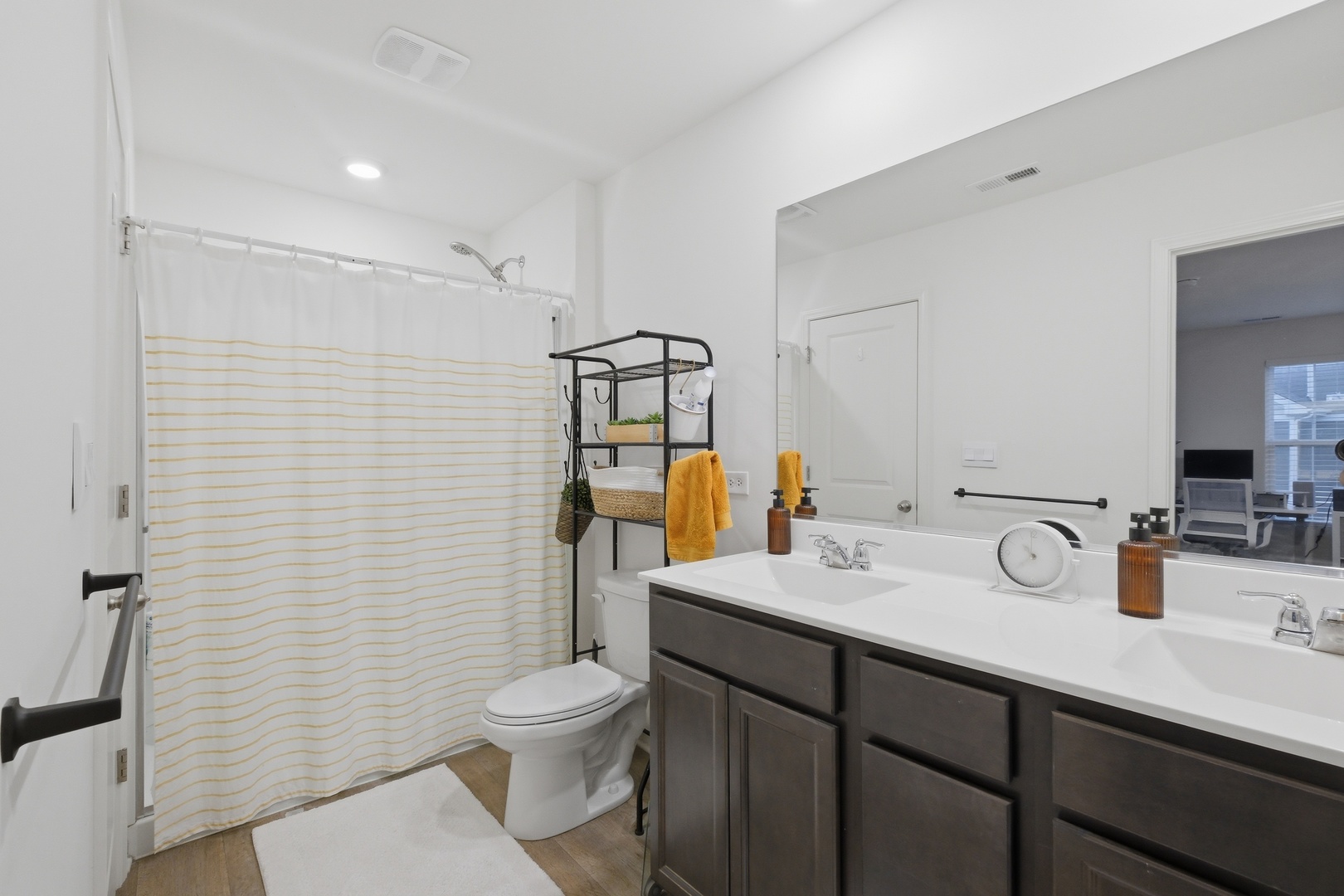 3837 Currant Lane, Elgin, IL 60124