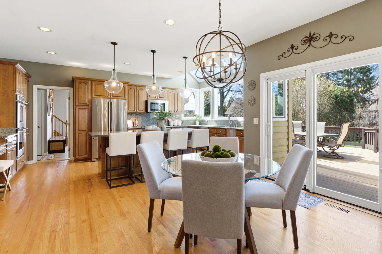 4029 Broadmoor Circle, Naperville, IL 60564