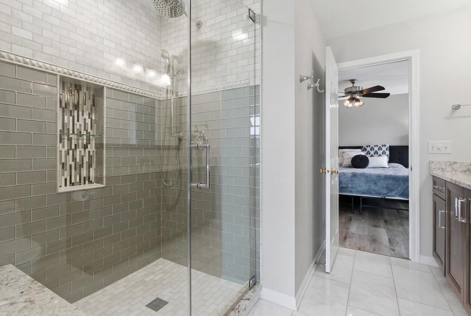 4029 Broadmoor Circle, Naperville, IL 60564