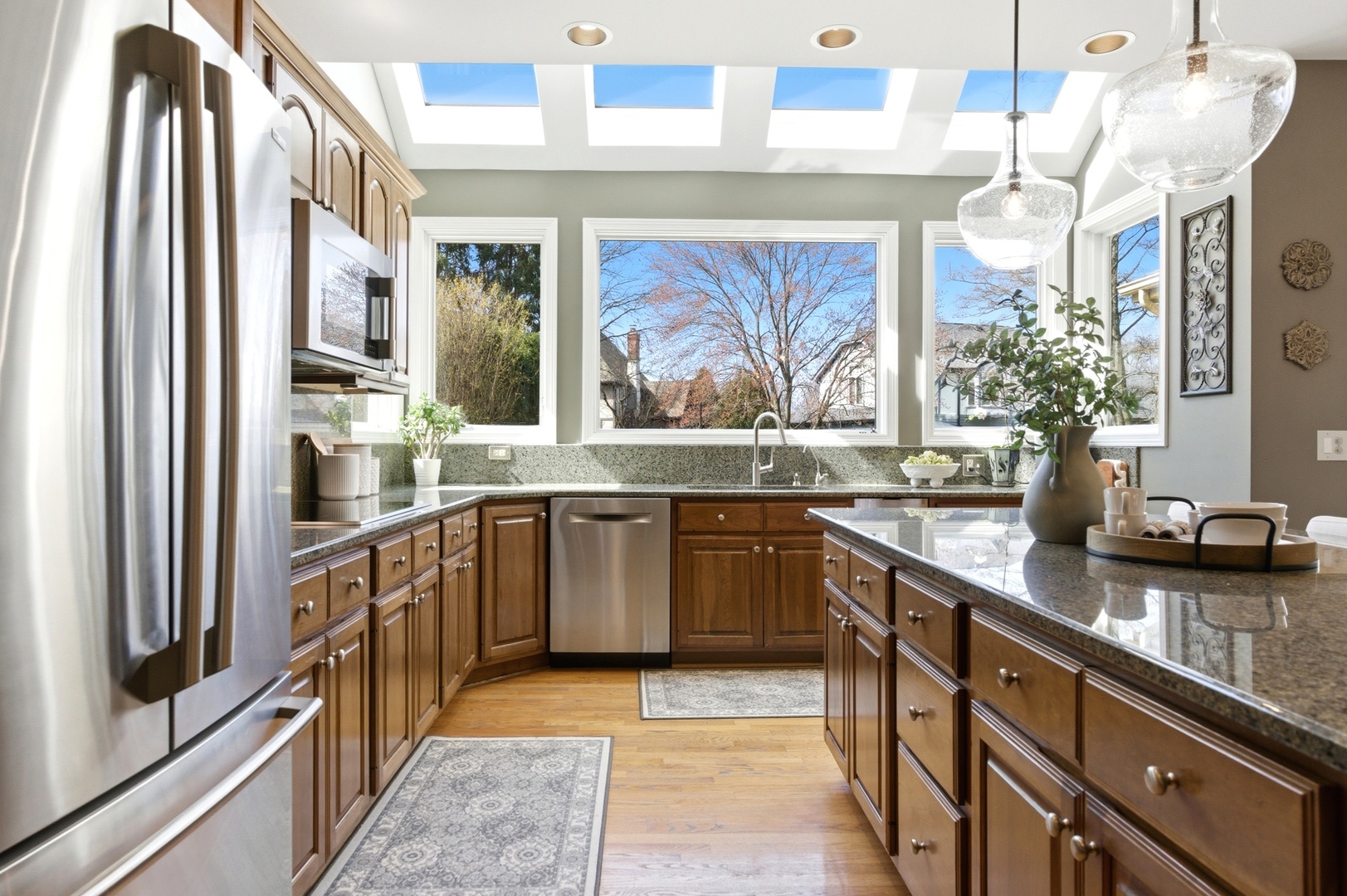 4029 Broadmoor Circle, Naperville, IL 60564