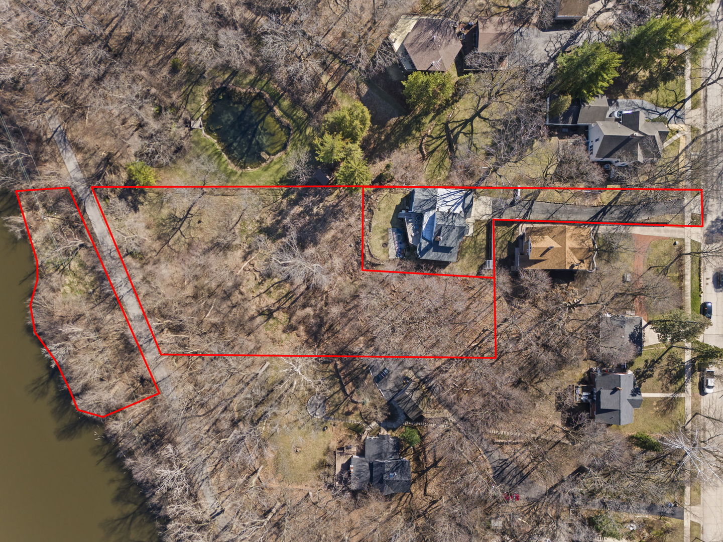 362 1/2 River Bluff Road, Elgin, IL 60120