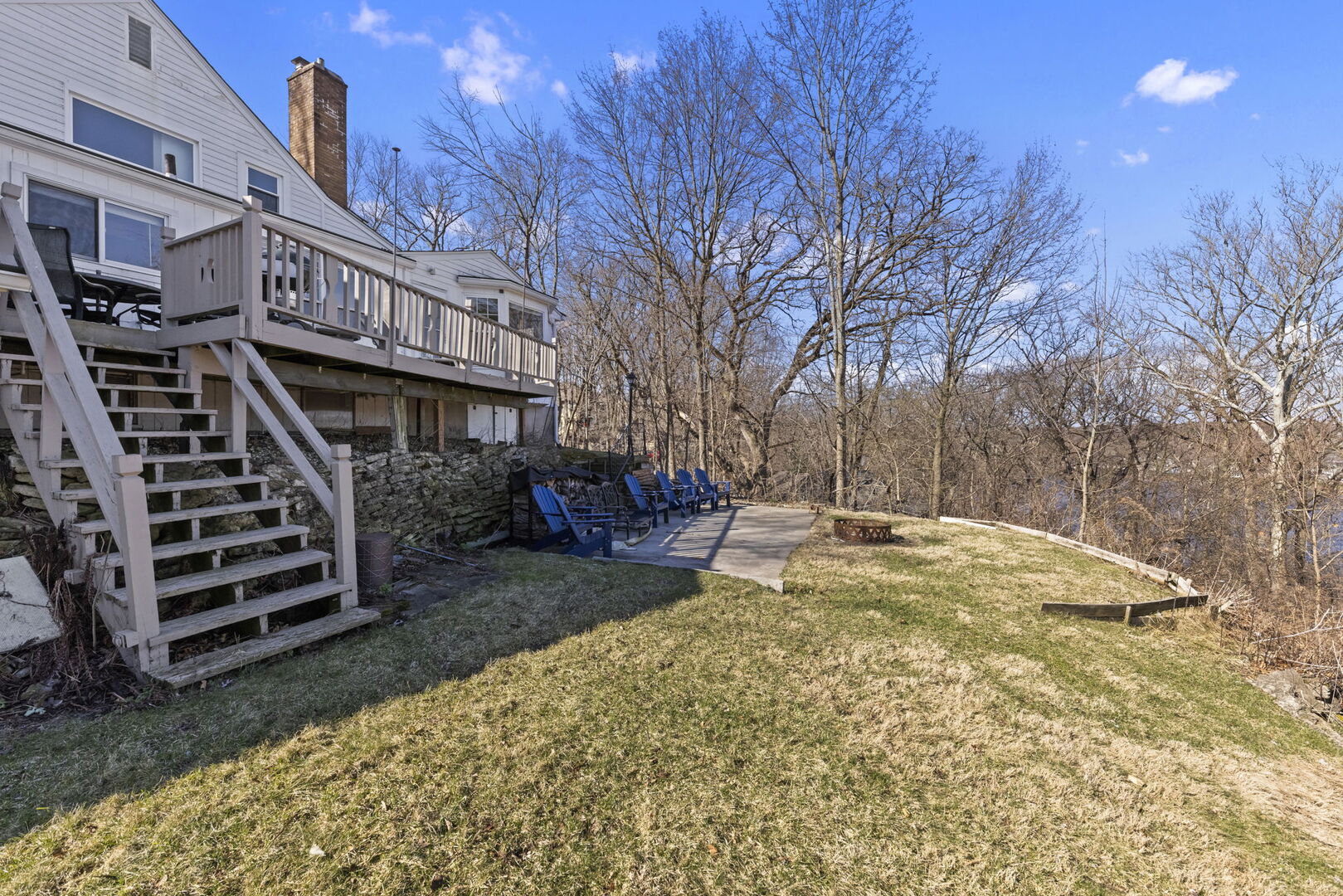 362 1/2 River Bluff Road, Elgin, IL 60120