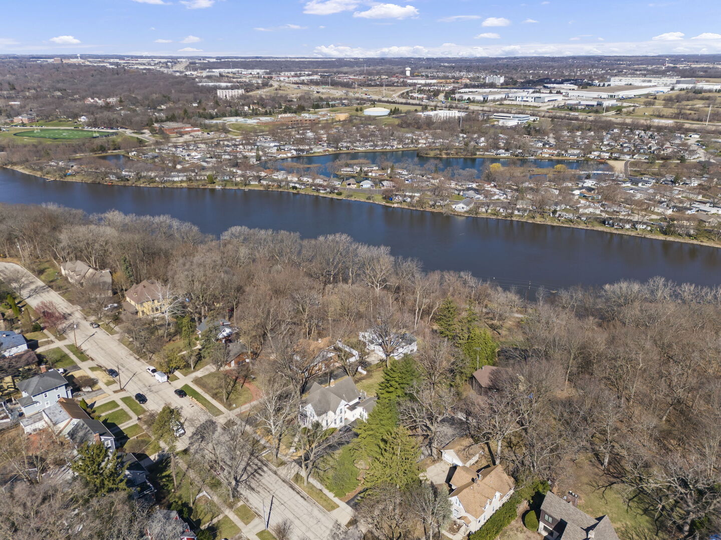 362 1/2 River Bluff Road, Elgin, IL 60120