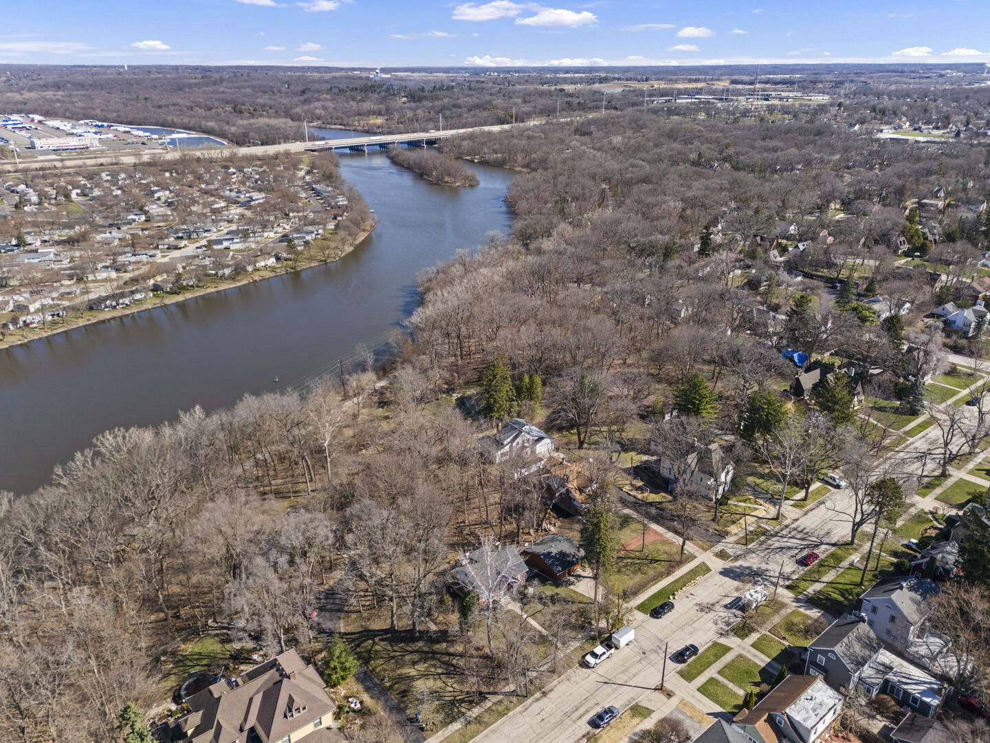 362 1/2 River Bluff Road, Elgin, IL 60120