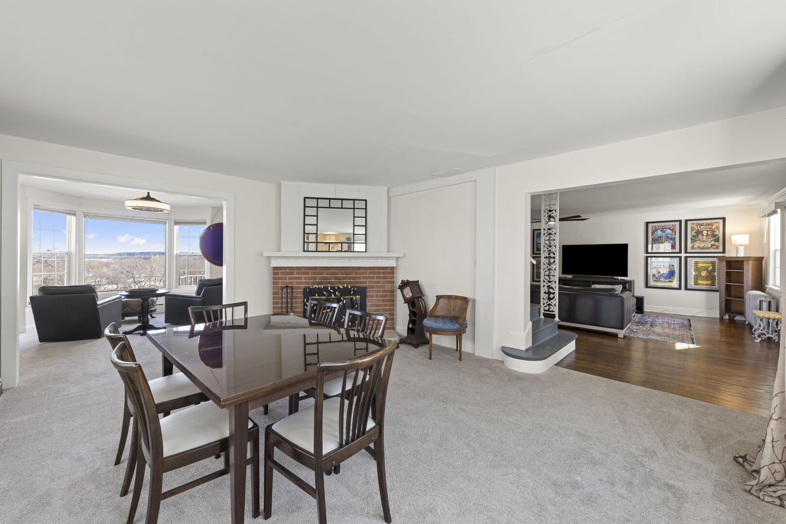 362 1/2 River Bluff Road, Elgin, IL 60120