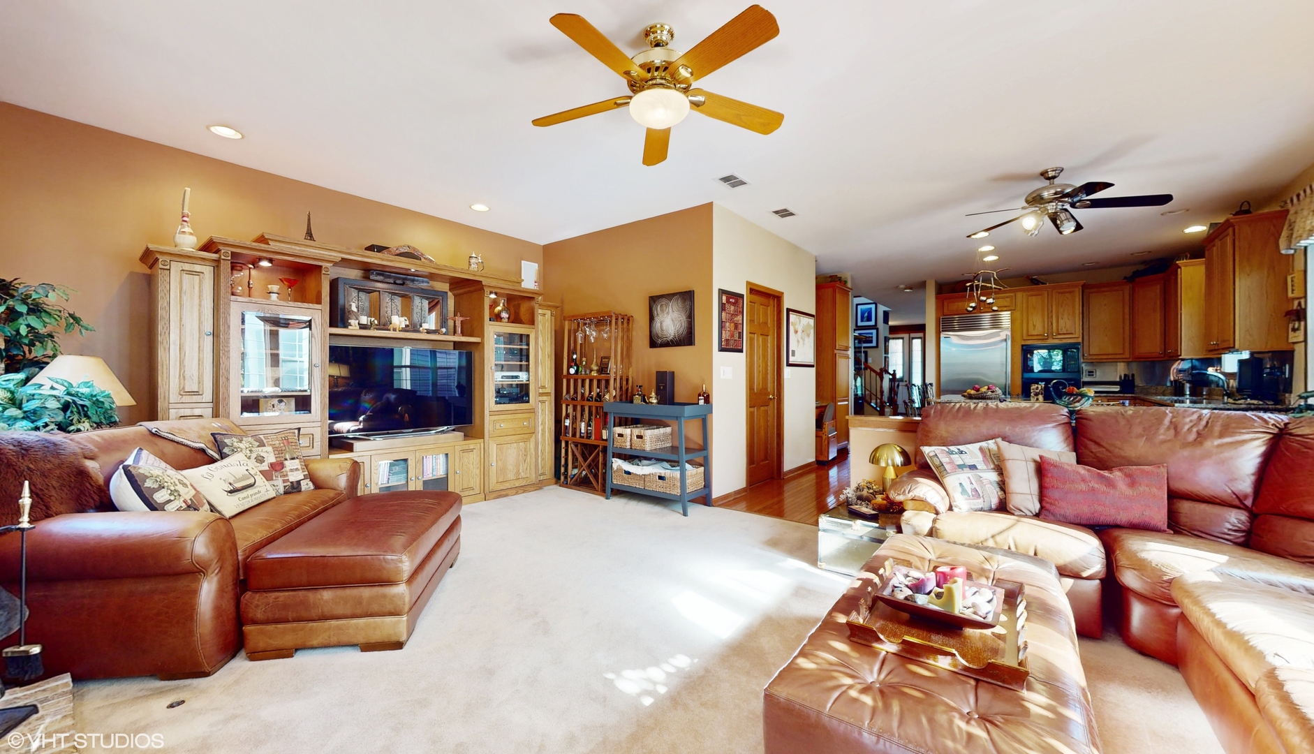 1640 S NEWTON Avenue, Park Ridge, IL 60068