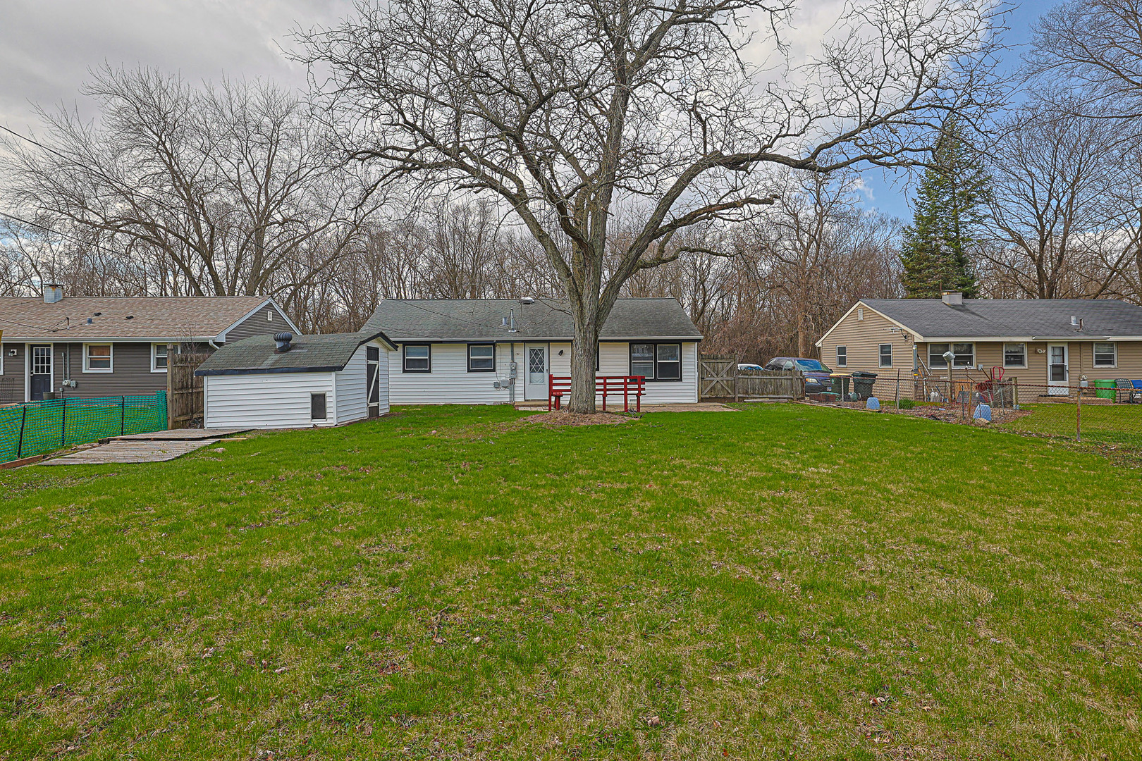 107 Georgine Street, Crystal Lake, IL 60014