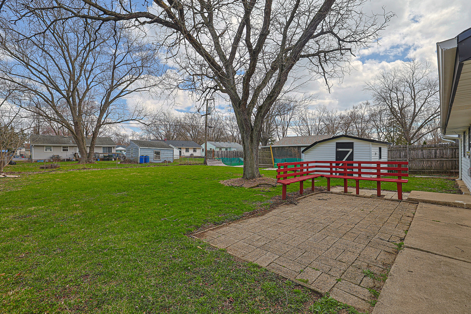 107 Georgine Street, Crystal Lake, IL 60014