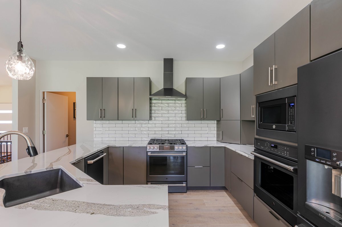 338 Shaggybark Trail, Morton, IL 61550