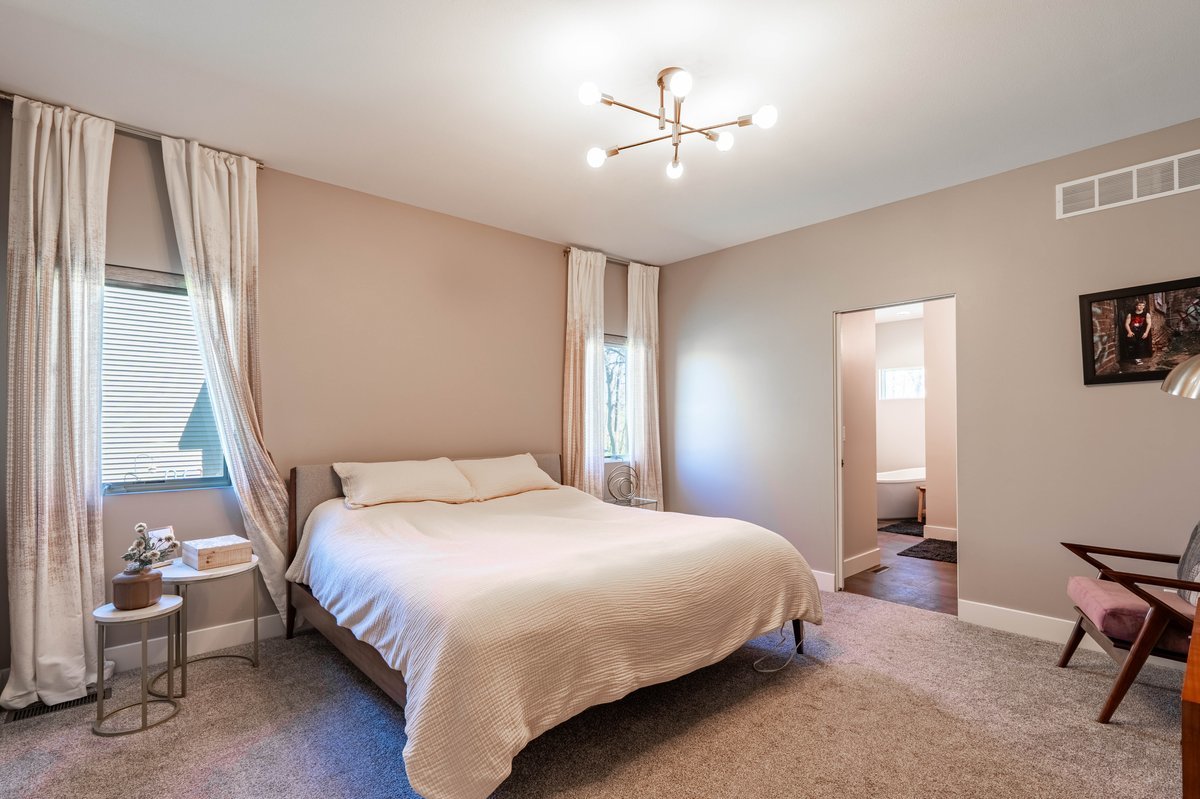 338 Shaggybark Trail, Morton, IL 61550