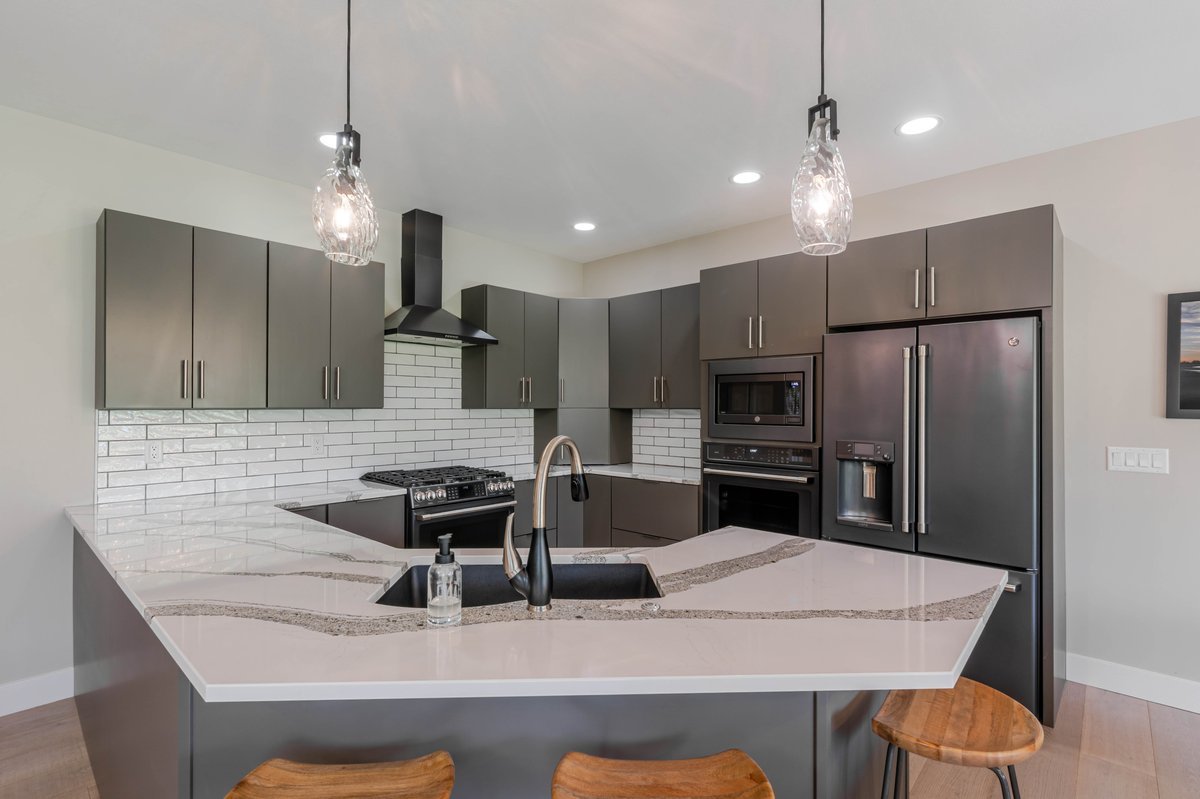 338 Shaggybark Trail, Morton, IL 61550