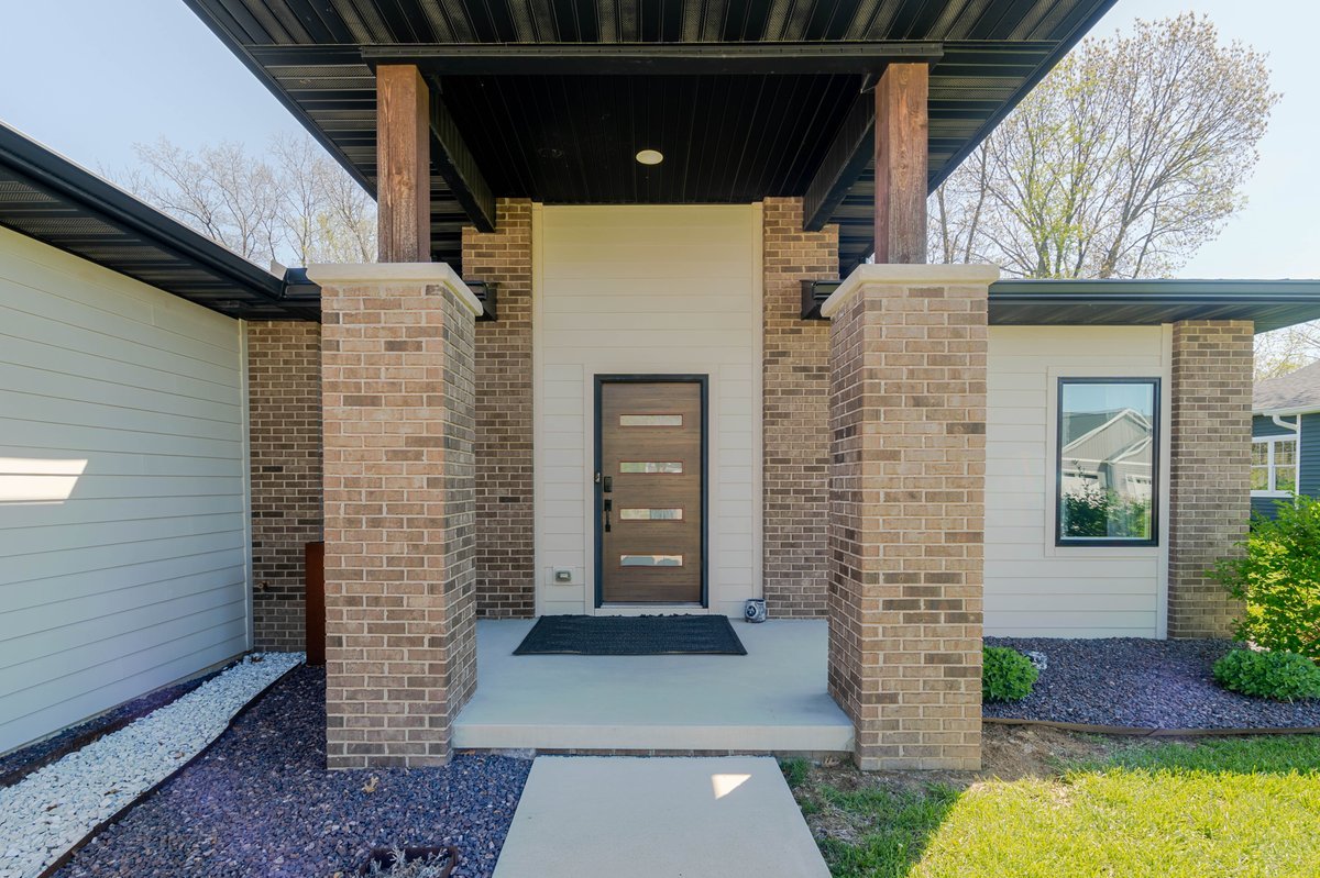 338 Shaggybark Trail, Morton, IL 61550