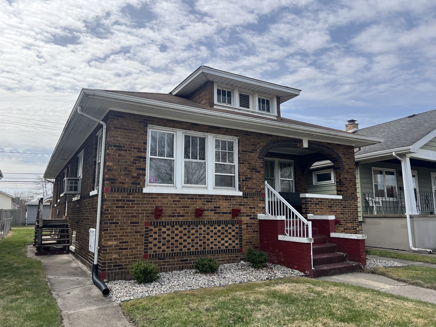 331 157th Street, Calumet City, IL 60409