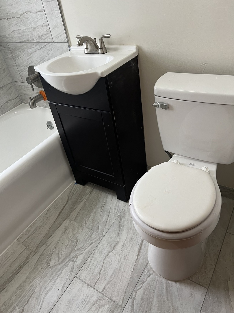 331 157th Street, Calumet City, IL 60409