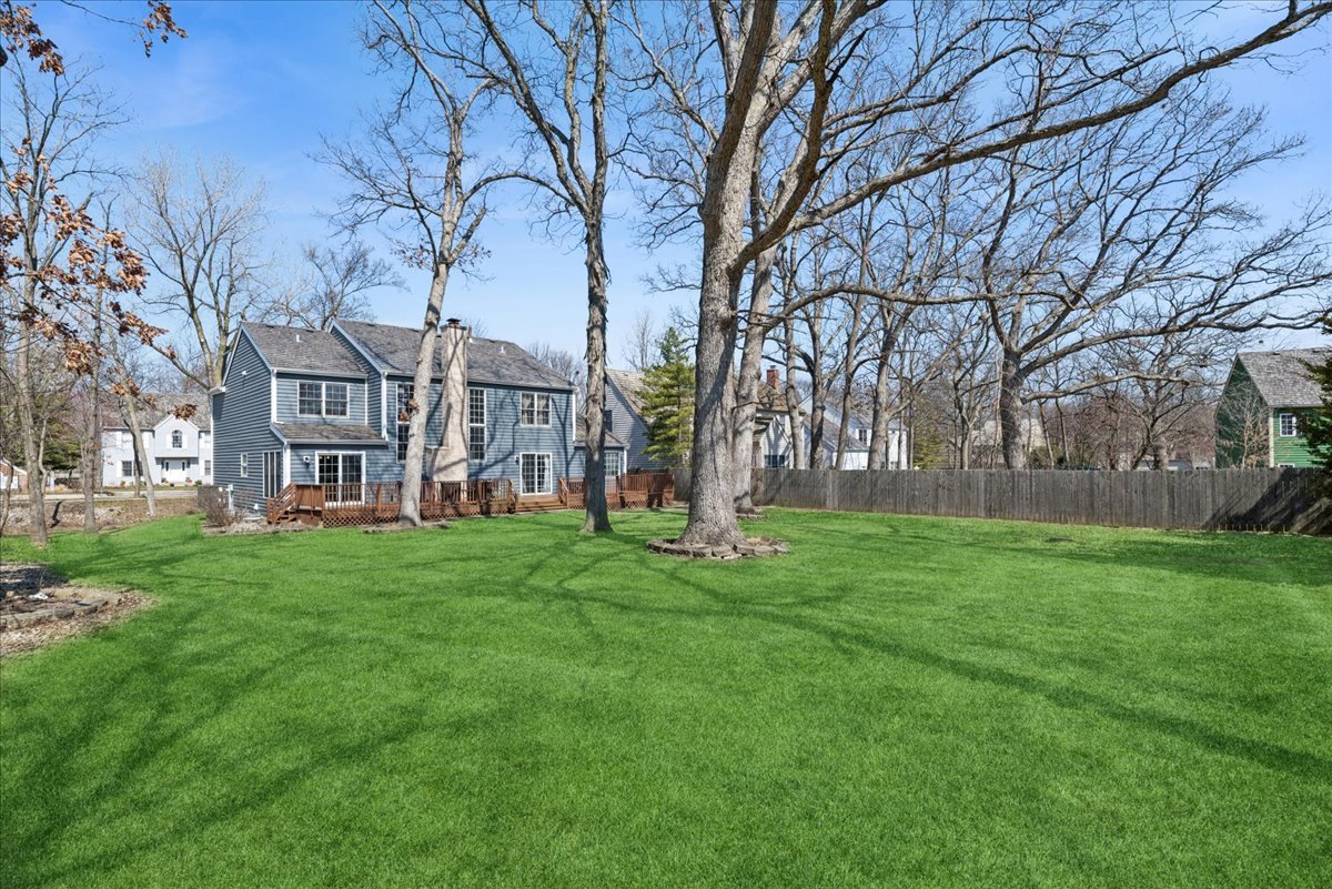 4475 Cornell Avenue, Gurnee, IL 60031