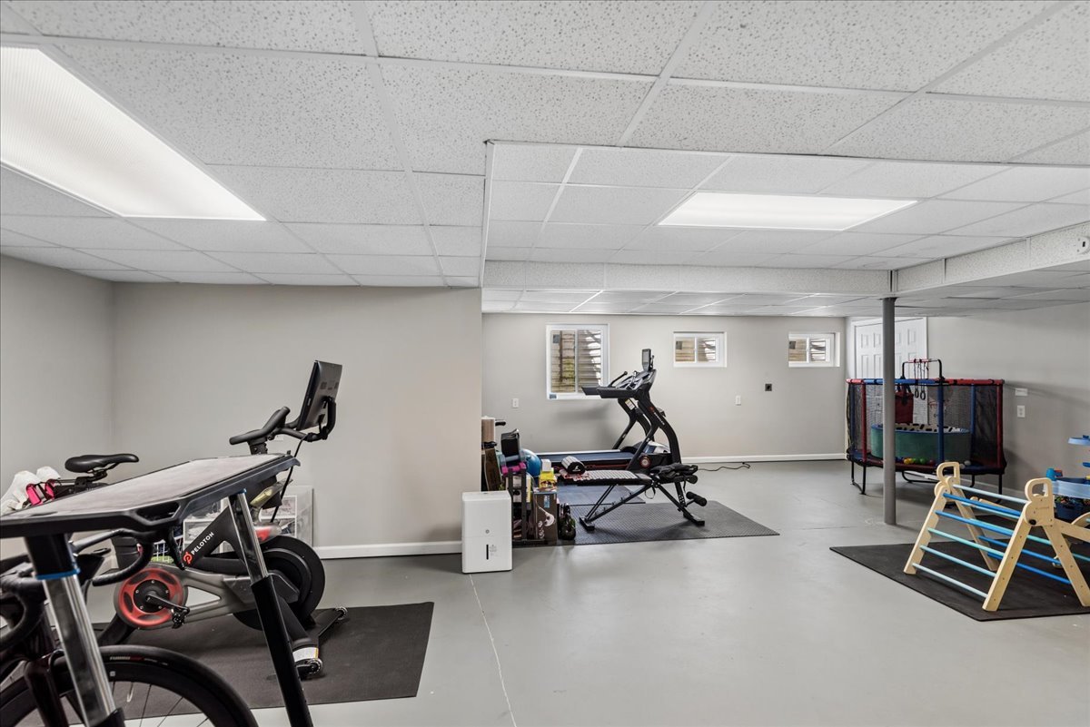 4475 Cornell Avenue, Gurnee, IL 60031