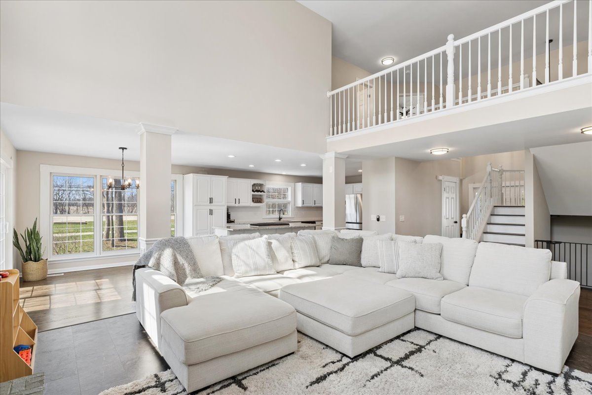 4475 Cornell Avenue, Gurnee, IL 60031