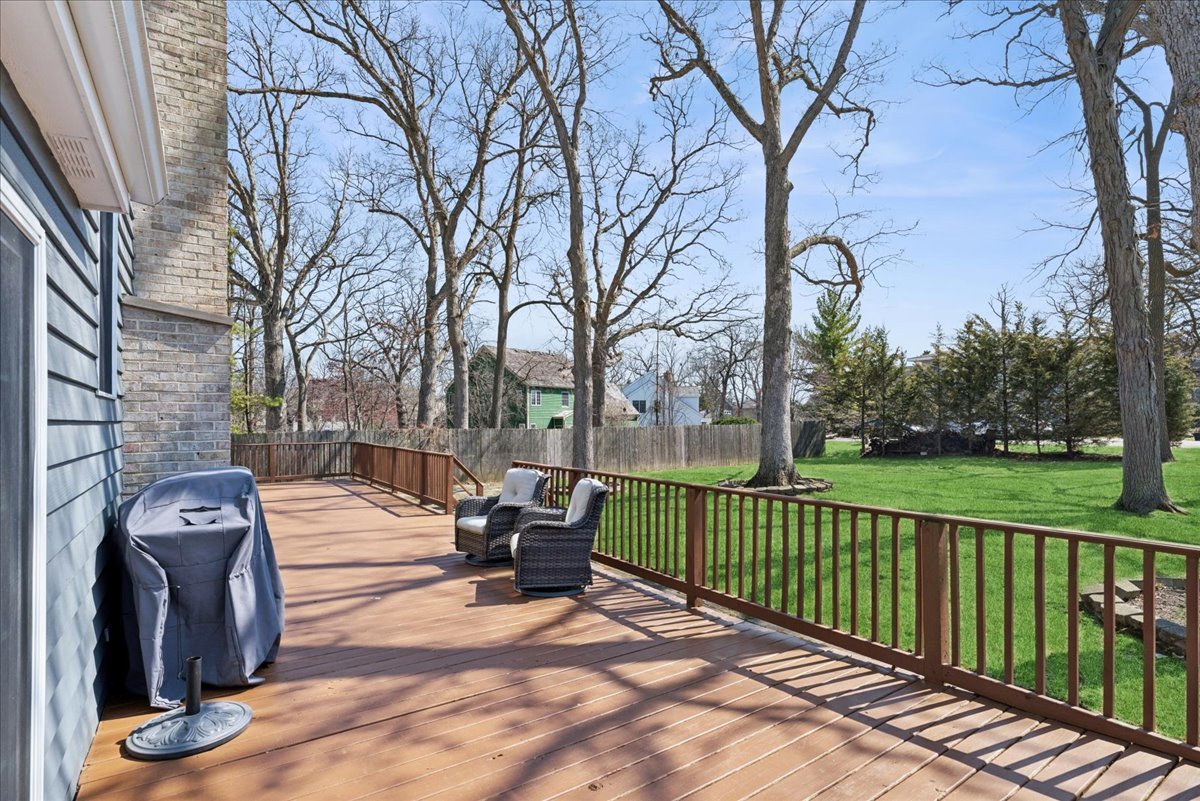 4475 Cornell Avenue, Gurnee, IL 60031