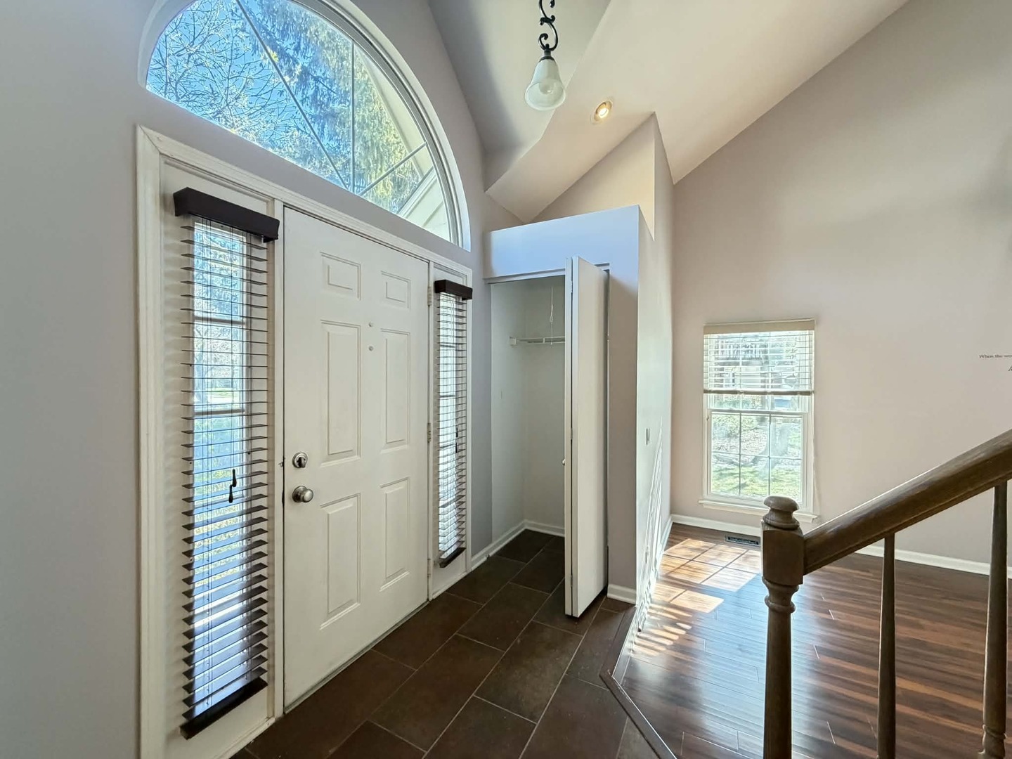 1268 Old Mill Lane, Elk Grove Village, IL 60007