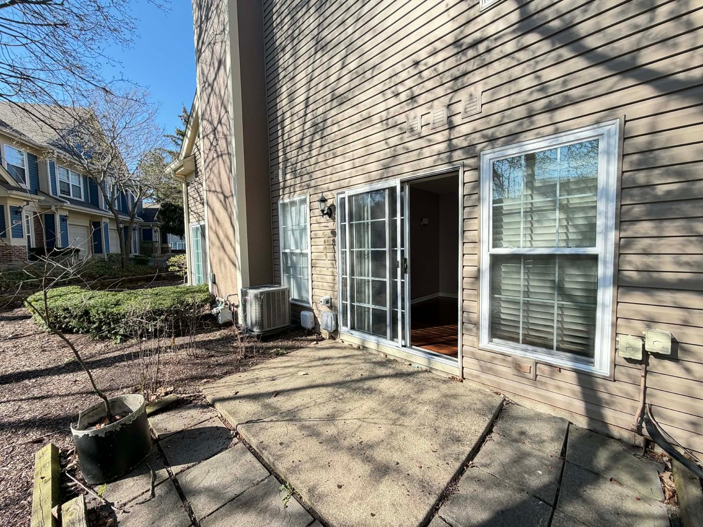 1268 Old Mill Lane, Elk Grove Village, IL 60007