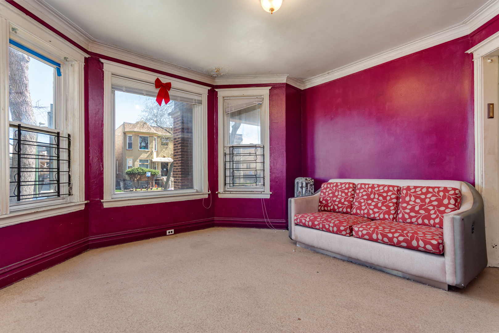 6328 S Langley Avenue, Chicago, IL 60637