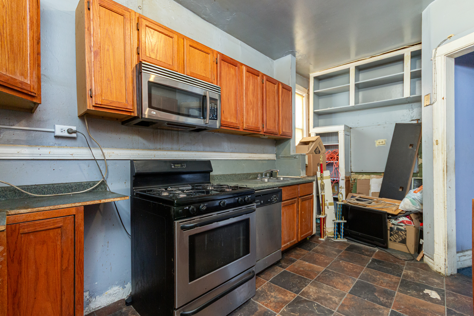 6328 S Langley Avenue, Chicago, IL 60637