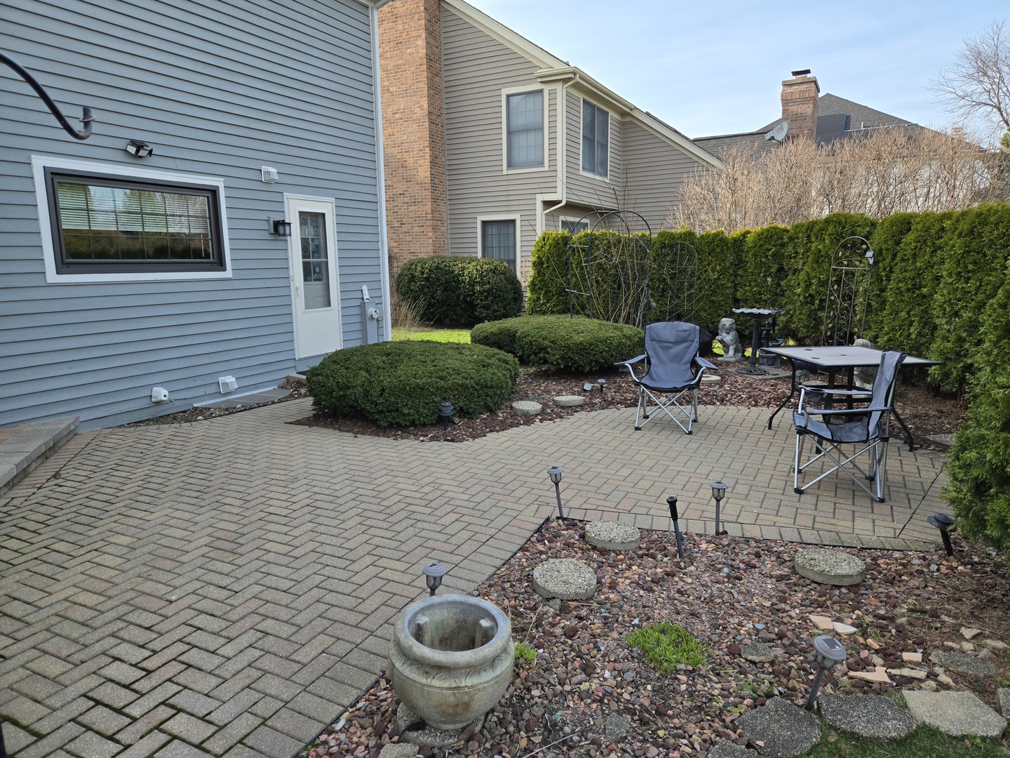 8217 Pine Bluff Court, Darien, IL 60561