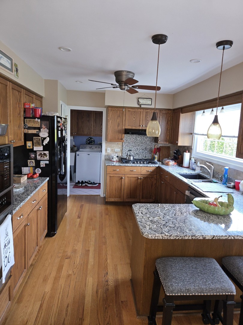 8217 Pine Bluff Court, Darien, IL 60561