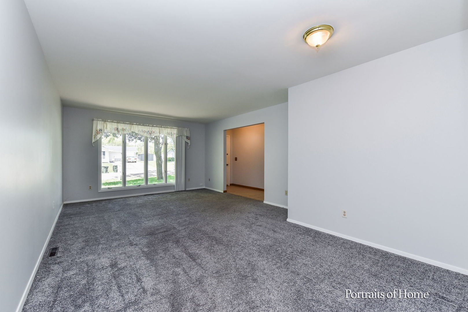 40 Cayman Drive, Montgomery, IL 60538