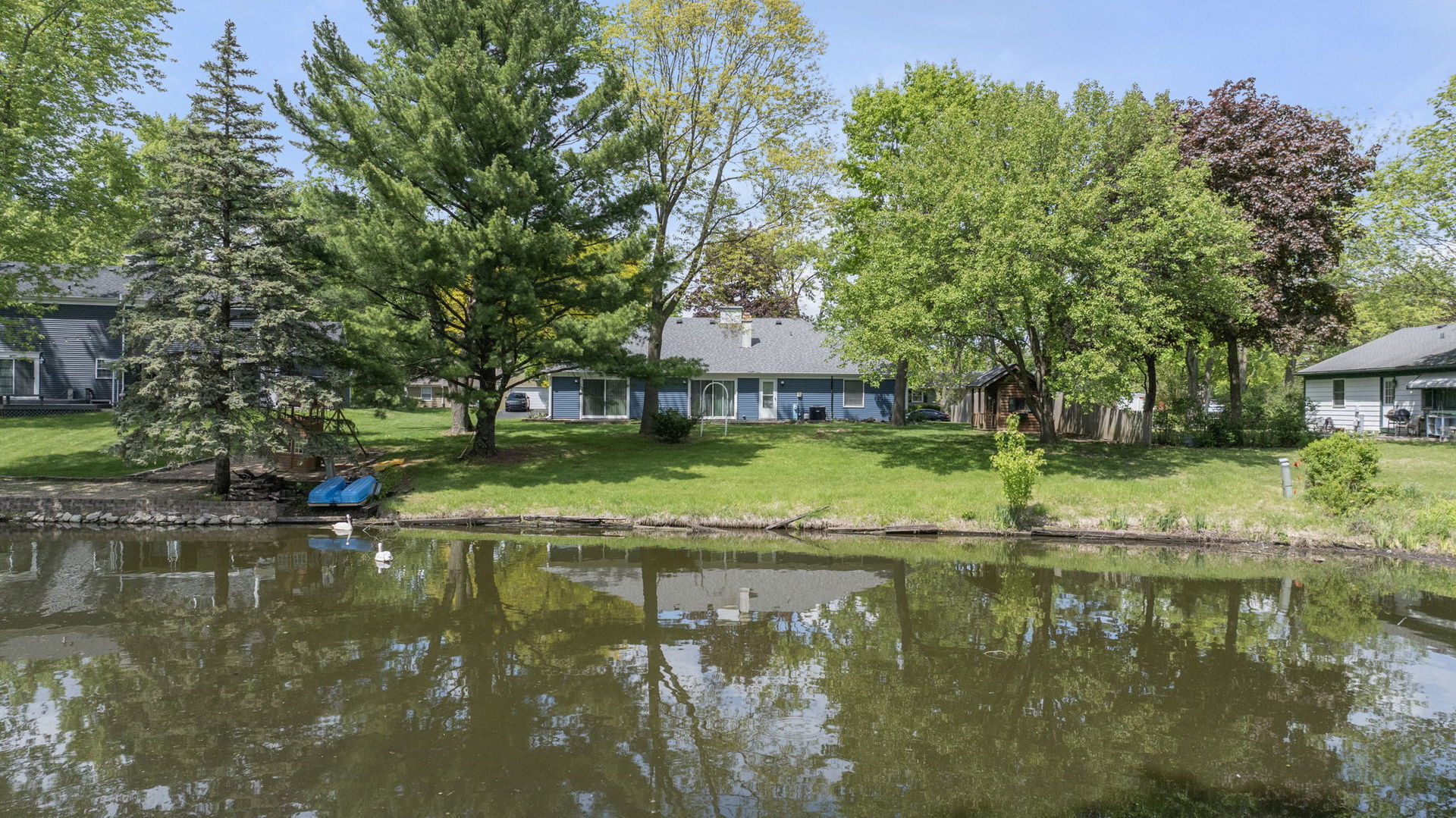 40 Cayman Drive, Montgomery, IL 60538