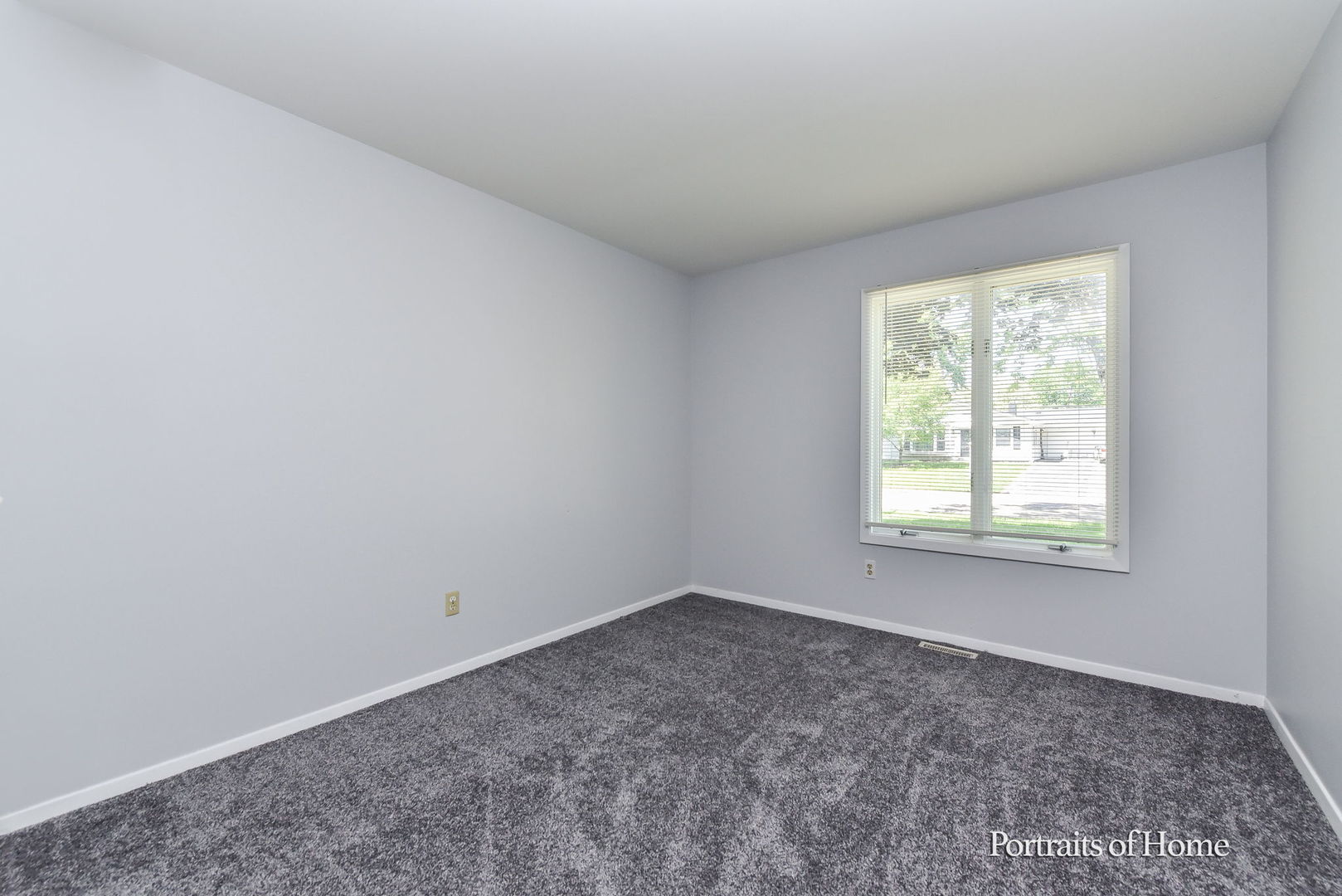 40 Cayman Drive, Montgomery, IL 60538