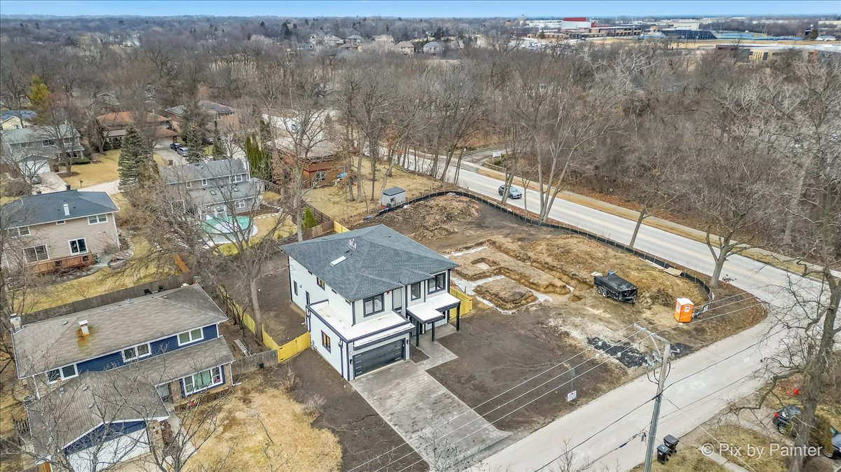 148 Oak Street, Lake Zurich, IL 60047