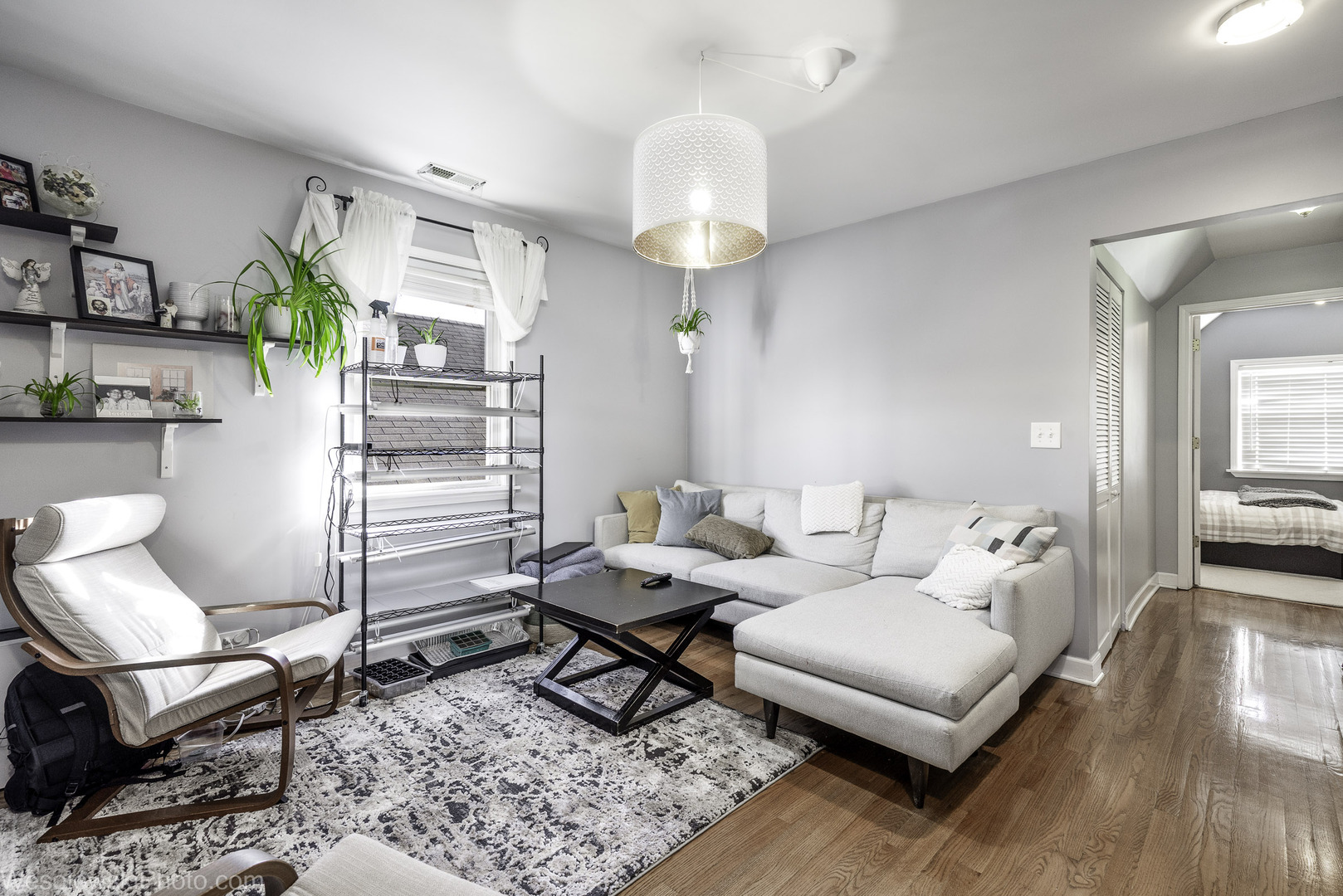 4317 N MEADE Avenue, Chicago, IL 60634