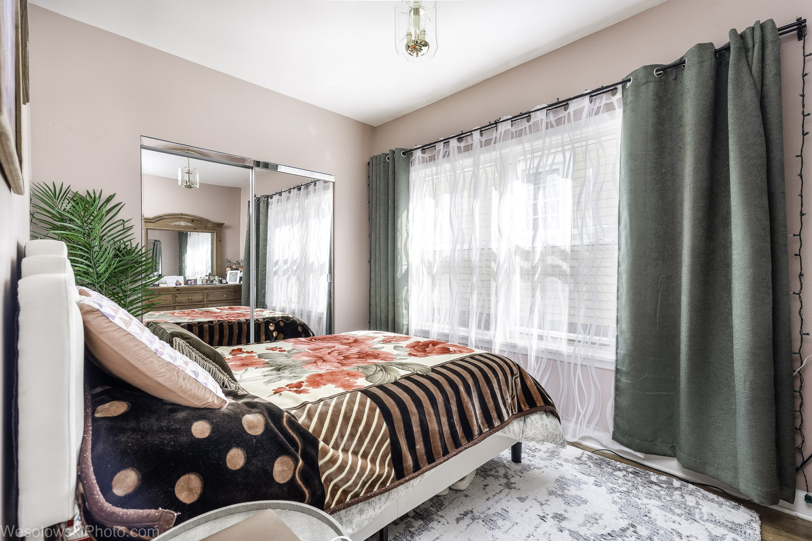 4317 N MEADE Avenue, Chicago, IL 60634