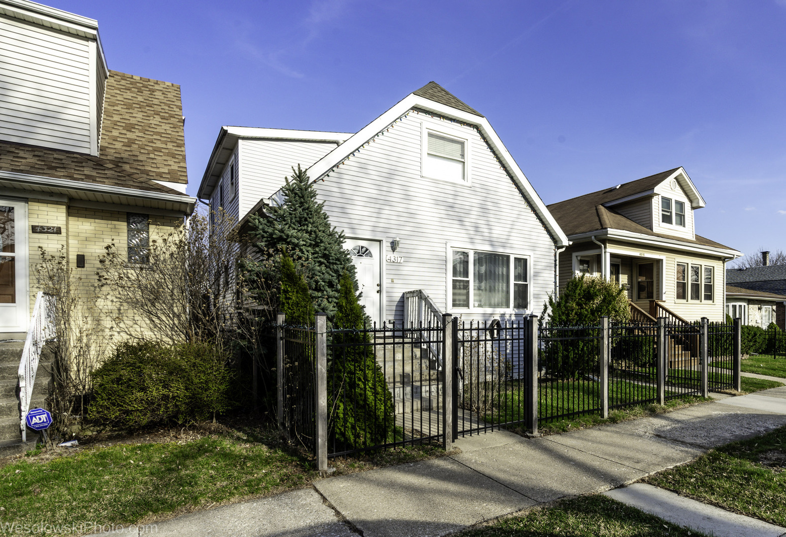 4317 N MEADE Avenue, Chicago, IL 60634
