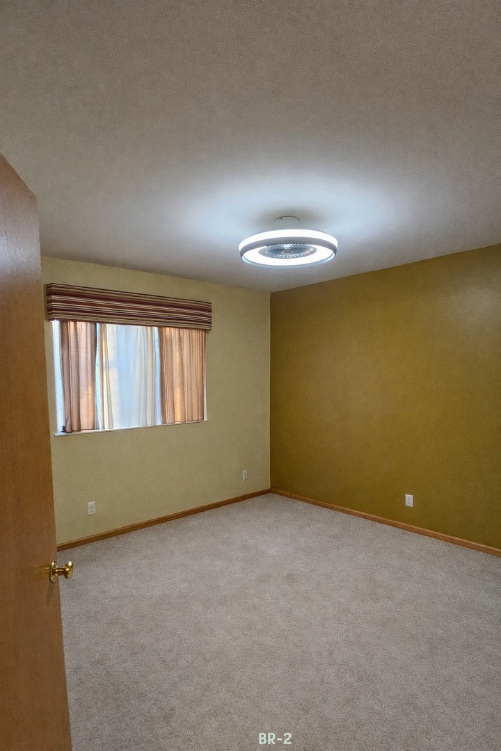 6212 Blue Ridge Drive, Plainfield, IL 60586